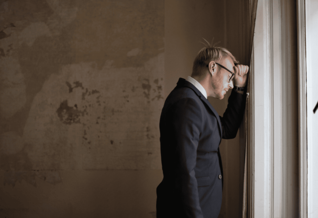 Dios nos liberta de los períodos de angustia.