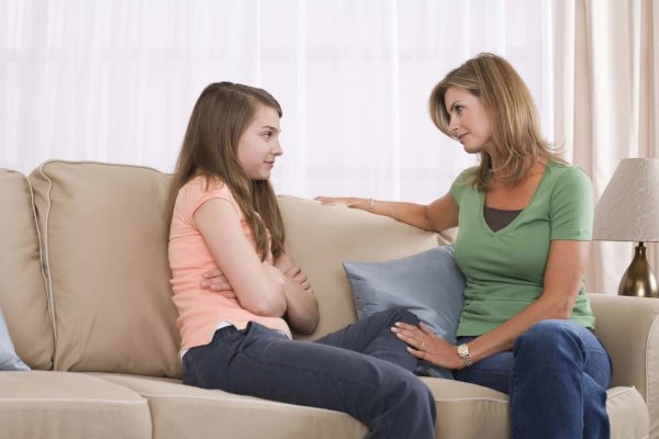 Sabiduría de Dios para ser buenos padres Los hijos son un valioso tesoro, hoy más que nunca somos conscientes. Nunca antes los niños han sido tan valorados socialmente y tan amados y, sin embargo, los niños en ocasiones parecen no cumplir el mínimo de nuestras expectativas.