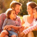 ¿Qué hacer en medio de la crisis que azota a sinnúmero de familias? La respuesta está en la Biblia. Consiste en permitir que el amor de Dios produzca transformación. Una decisión que está en sus manos.