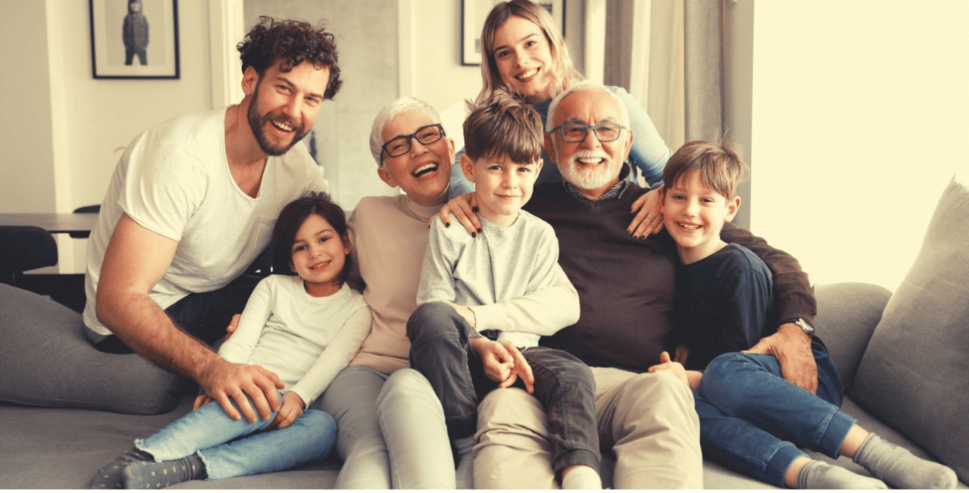 Dios guarda y protege a nuestra familia